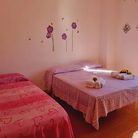 Residenza Viola In Baia Ferienhaus *