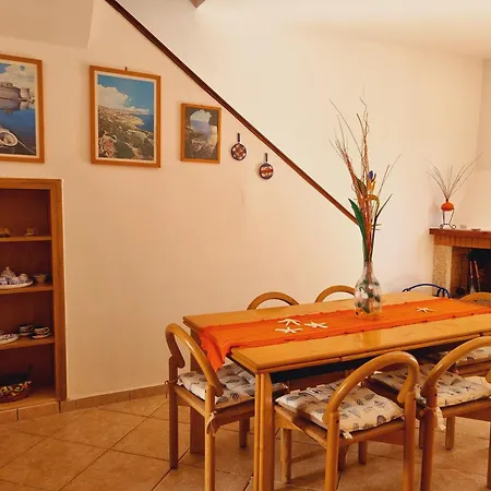Residenza Viola In Baia