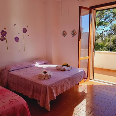 Holiday home Residenza Viola In Baia *